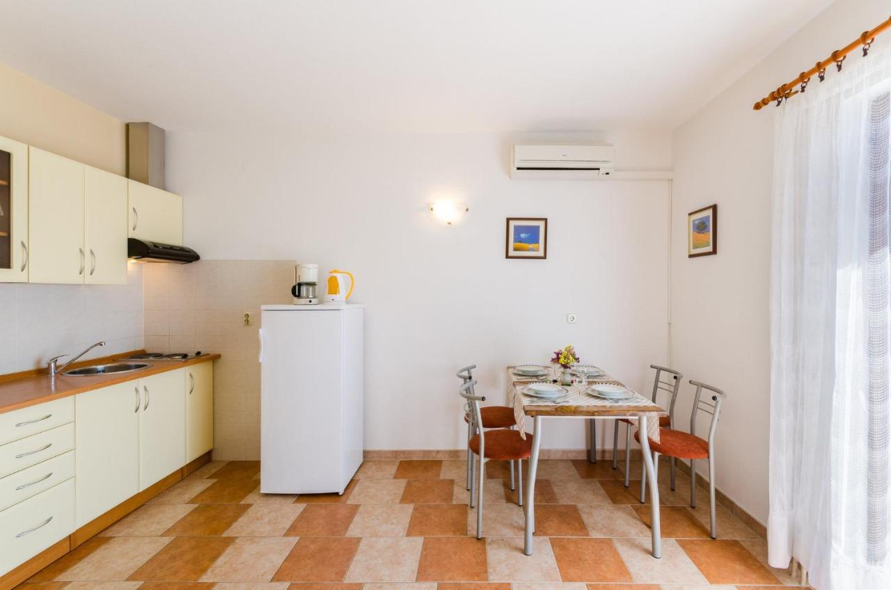 Apartamento Andelko Dramalj Exterior foto